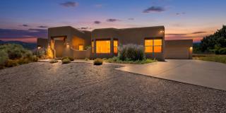 Luxuary Home in N. Alb Acres 2200/sf 3/bd 2/ba 2/cg Gallery 1