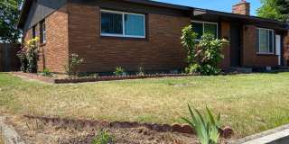 Beautiful 4 bedroom home! Gallery 1