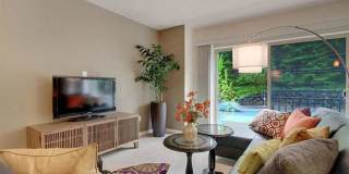 Compass Apartments Gallery 8