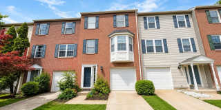706 VANDERBILT Terrace SE Gallery 1