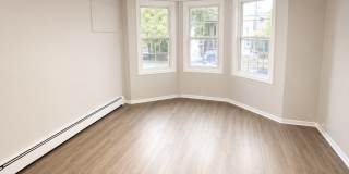 265 West Runyon Street Gallery 5