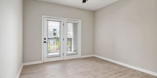 River Oaks Landing Gallery 42