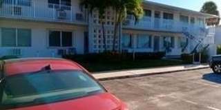 2000 NE 51st Court Gallery 9