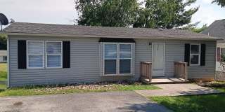 Christiansburg, 3 BR / 2 BA, Available November 16th Gallery 1