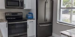 641 NW 105th Way Gallery 4