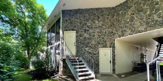 Secluded 2 Bed, 2 Bath Park De Ville Condo Gallery 1