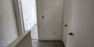 Row Home For Rent with Fenced in BackYard Gallery 6