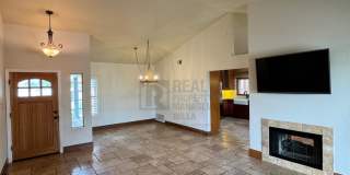Spacious & Stylish Living in the Heart of Lake Elsinore Spacious & Stylish Living in the Heart of Lake Elsinore Gallery 4