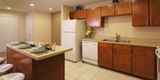 Alpine Village Apartments Gallery 18