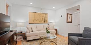 424 E CAPITOL Street NE Gallery 7