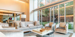 Avenue Grove Gallery 37