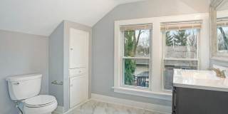 4 Bed | 2.5 Bath | Forest Hills Area | End of Cul-de-Sac Gallery 23