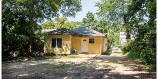 1115 State Street Gallery 8