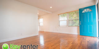 Beautiful Condo Only 6 blocks to the beach | Seaside District of Oceanside Gallery 28