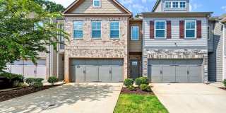 Modern 3BR Townhome with Dual Workspaces Near Stonecrest Gallery 1