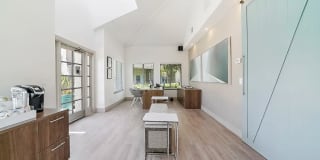 El Paseo Apartment Homes Gallery 14