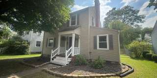 3 Bed 2 Bath Single- Family Home AVAILABLE NOW Gallery 1