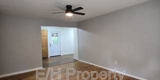 1121 Luther East Gallery 4