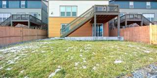 Spacious 3BR House in Castle Rock Gallery 17