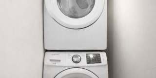 2147 N Beachwood Dr Gallery 11