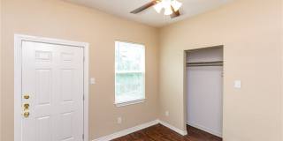 1005 Furman Avenue Gallery 8