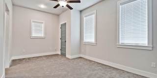930 S College Avenue Gallery 14