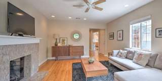 Beautifully Remodeled Home in Fantastic Westside Village/Palms location Gallery 5