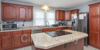 10 Parkside Pl Gallery 12