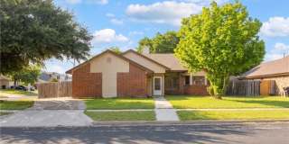 4916 Glass Mountain Drive Gallery 1