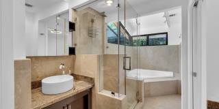 2119 N 14th Terrace Gallery 16