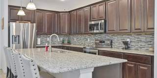 8784 Cascade Price Circle Gallery 15