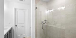 17682 Northlake Grove Drive Gallery 19