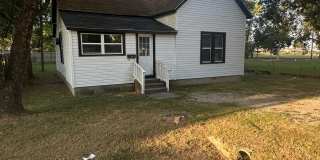 840 East Cherry Street Gallery 1
