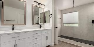 390 W Wisteria Place Gallery 18