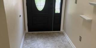 Ranch Home with 3BR/2BA Gallery 3