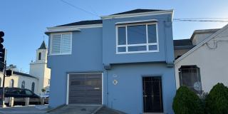 Spacious 2BR/2BA Single Family House with Garage & In-Home Laundry Spacious 2BR/2BA Single Family House with Garage & In-Home Laundry Gallery 1