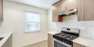 1844 & 1850 North Harvard Apartments Gallery 6