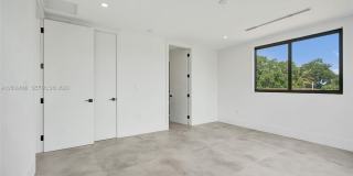 2411 SW 16th Terrace Gallery 14