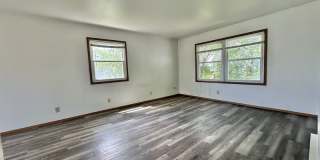 320 Joseph St. Gallery 7
