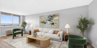 100 MANHATTAN AVE Gallery 7
