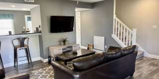 2317 S Samuel Lane Gallery 4