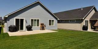 Gated Community in Soleil Parc/CDA Place Gallery 27