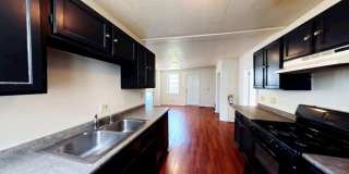 4-Bed Farmhouse Minutes from UVM Campus (30 Chase St) Gallery 6