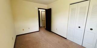 2 Bedroom 1.5 Bathroom Townhouse Gallery 15