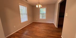 1142 Windsor Street SW Gallery 16