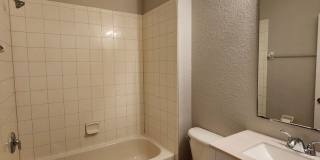 Spacious 3BR Townhome in Gated Portofino Meadows – Prime Location Near Orlando & Disney Gallery 22