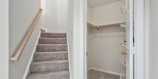 7059 KINGS MANOR DR Gallery 14