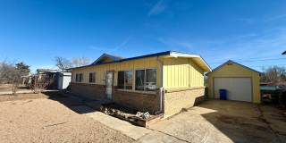 Large 3 Bedroom, 1 Bath Ranch Style Home in South Loveland, CO Gallery 1