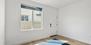1416 Marmo CIrcle Gallery 2