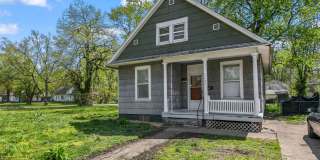 Three bedroom house large basement Three bedroom house large basement Gallery 1
